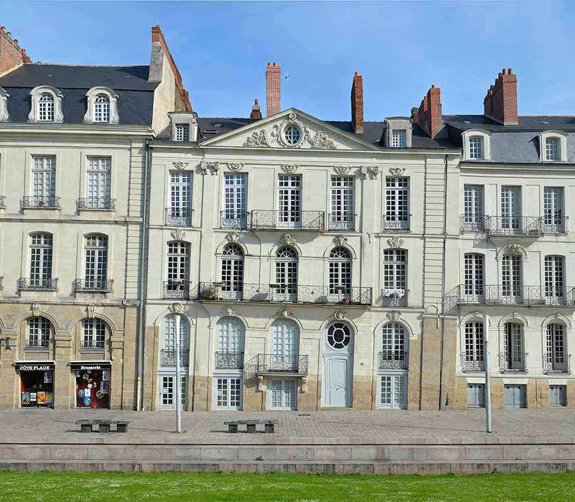 Architecture interieure à Nantes dans des batiments néo-classiques ou haussmanniens